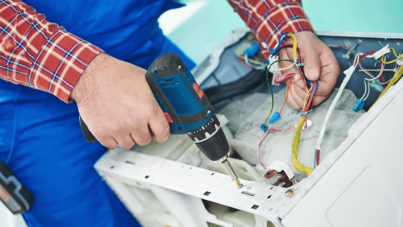 Pursaklar Viessmann Viessmann çamaşır makinesi kart tamiri – Su almama arızası orijinal parça ile giderildi. - Teknik servis örneği